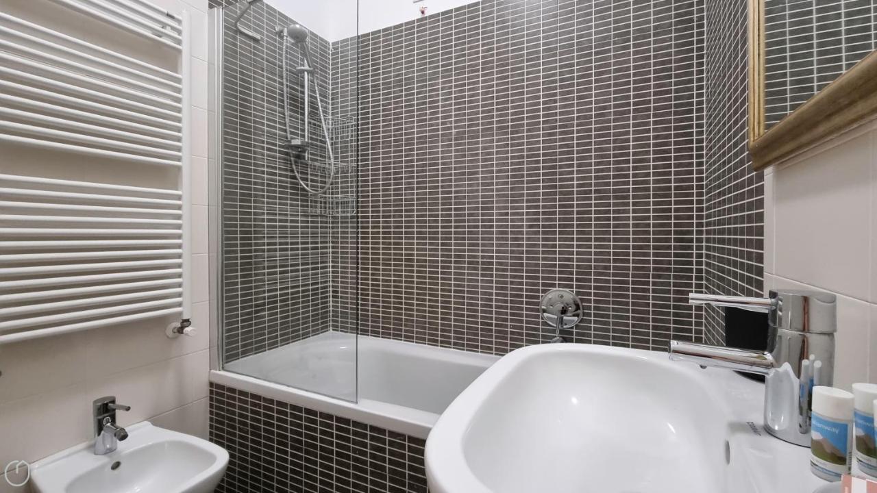 Ferienwohnung Italianway - Sarpi 10 B Mailand Exterior foto